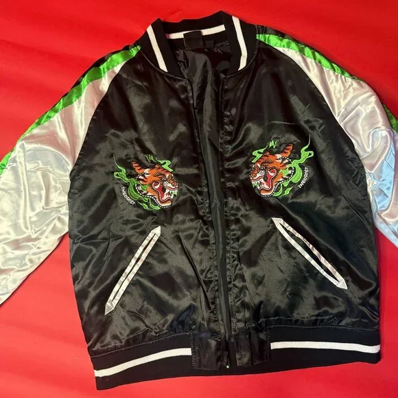 Vintage-Style Unisex Embroidered Tiger Bomber Jacket by Game Theory - Picture 6 of 12